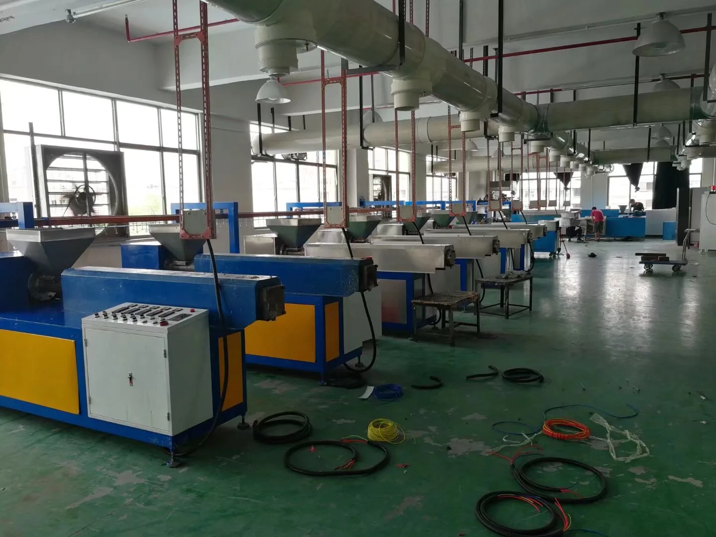 Model 80 TPE Extruder Machine